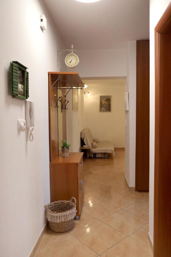 Kuzmanic Apartamento Trogir