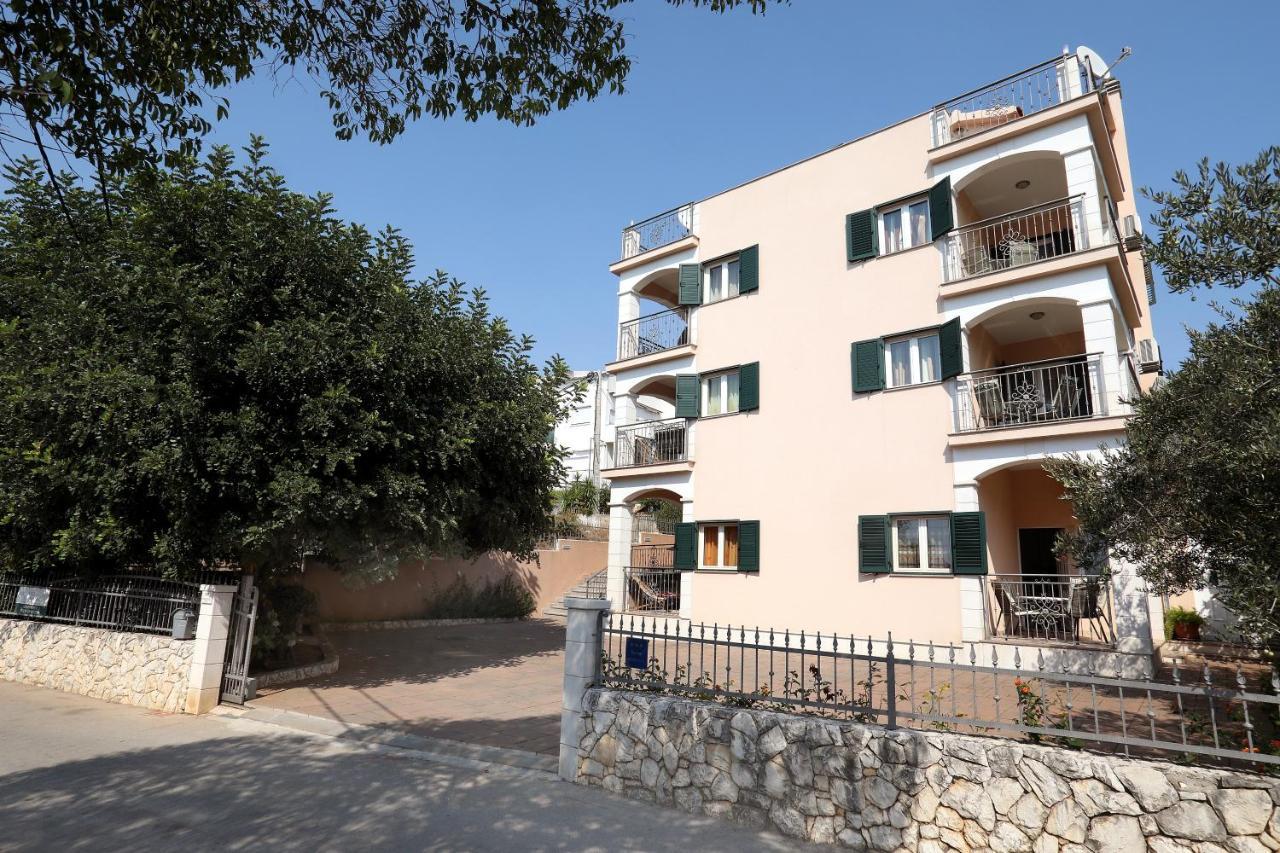 Apartment Kuzmanic Trogir